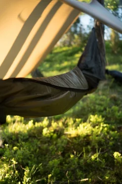 Lesovik Larva -Hilleber Camping Magasin lesovik larva