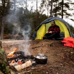 Helsport Lofoten Superlight 2 -Hilleber Camping Magasin tente helsport lofoten superlight 2 03